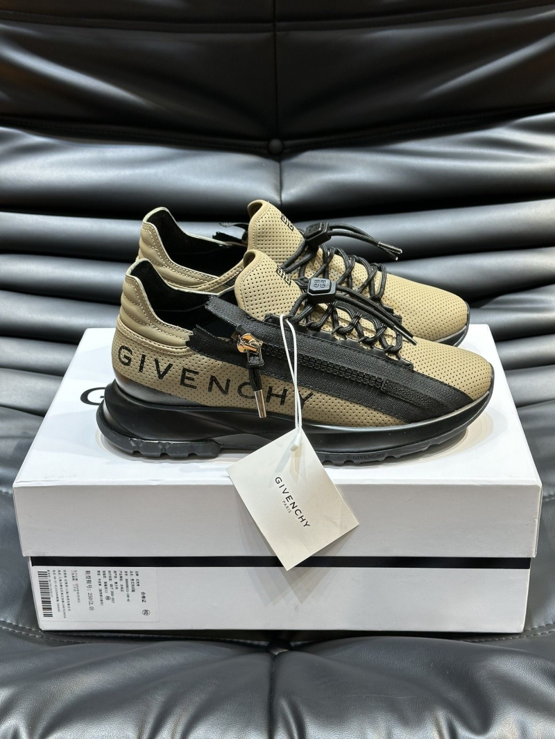 Givenchy Sneakers